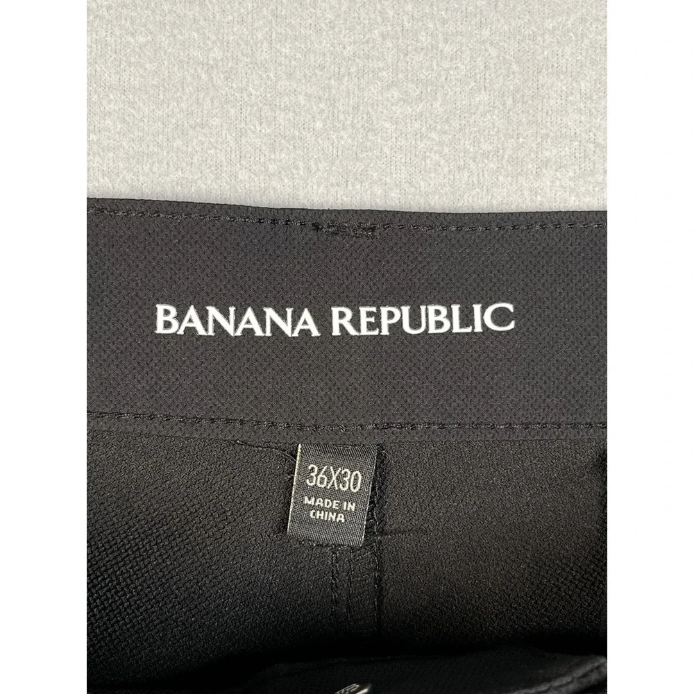 Banana Republic Chino Pants Mens 36x30 Black‎ Polyester Travel Slim Fit